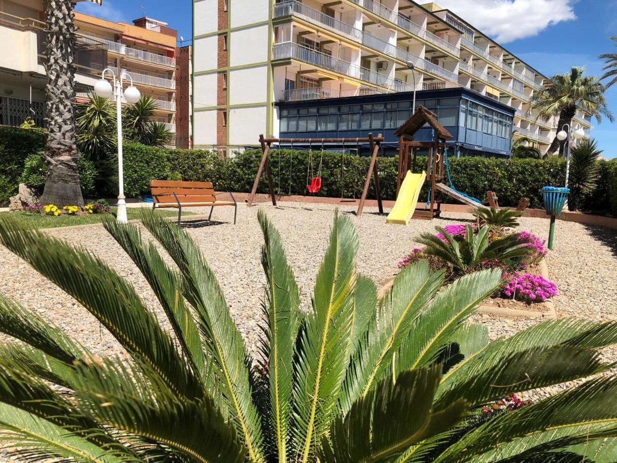 Апартаменты Cunit Playa Экстерьер фото