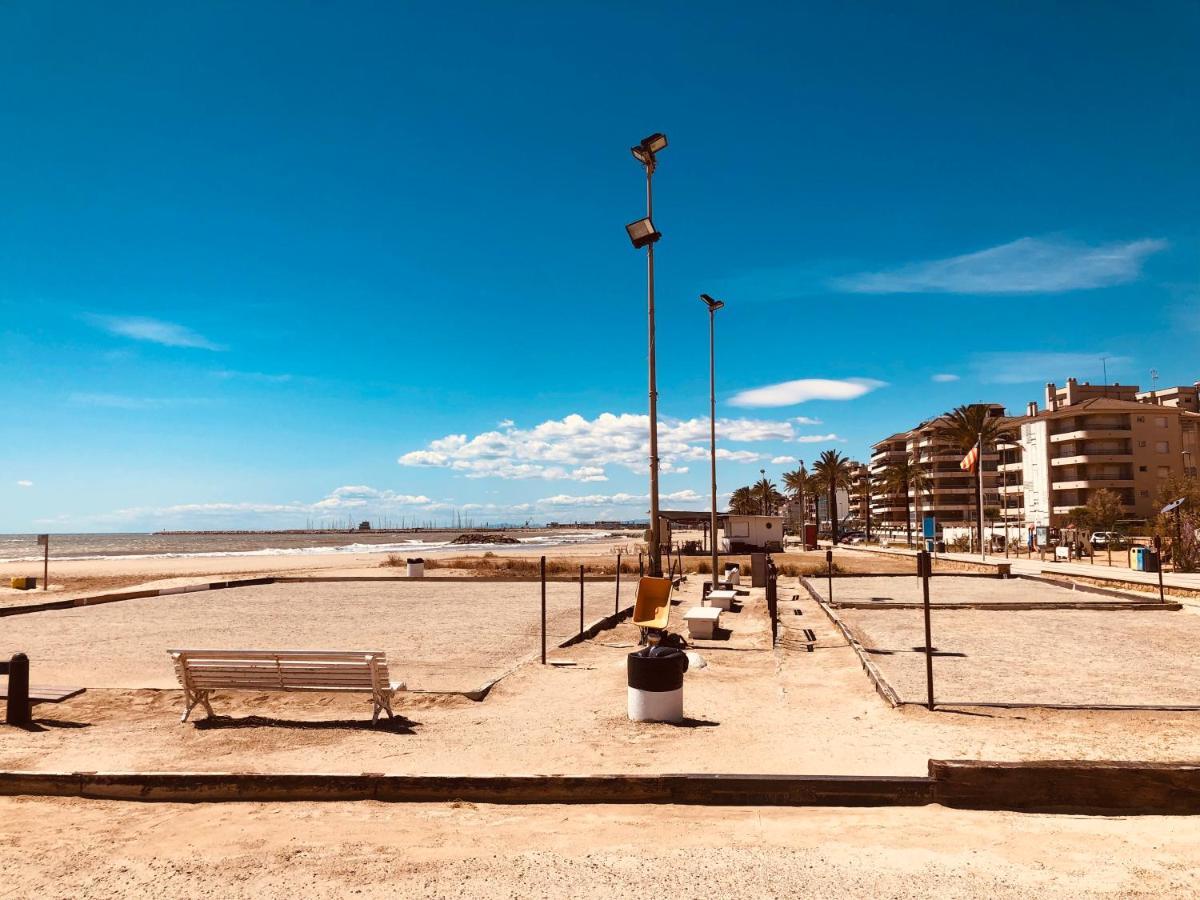 Апартаменты Cunit Playa Экстерьер фото